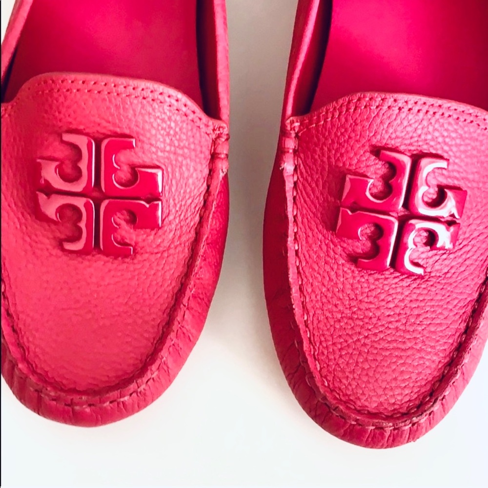 Tory Burch Lowell 2 Driver Tumbled Leather flats - Picture 3 of 7
